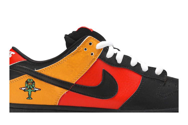 Buy Dunk Low Pro SB 'Raygun' - 304292 803 | GOAT