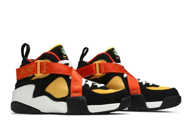 air raid rayguns on feet