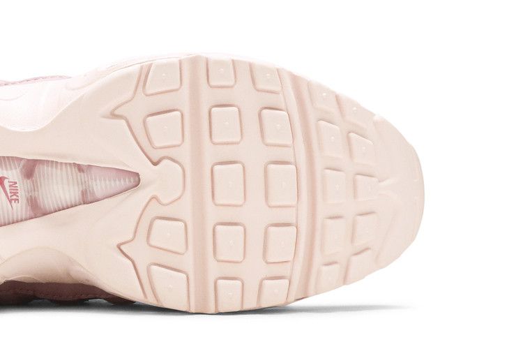 air max 95 cherry blossom 2021
