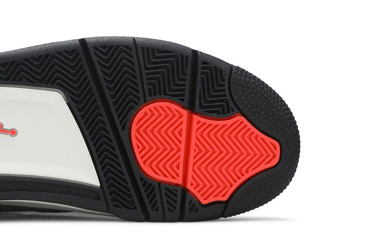 Air Jordan 4 RETRO Taupe Haze