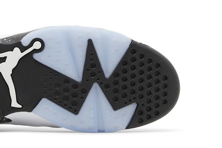 Air Jordan 6 RETRO Reverse Oreo
