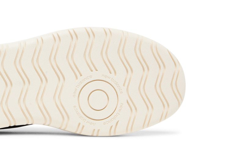 New Balance Ct302 Beige Black