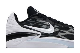 ナイキ GTcut2 バスケットボールのイノベーションにおける次なる飛躍：Air Zoom