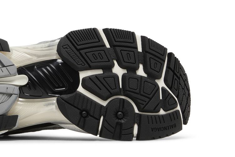 Balenciaga Runner Sneaker Worn-Out - Grey White Black