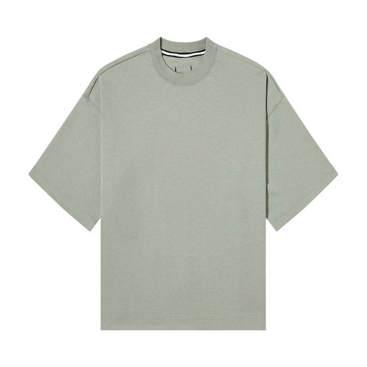 Nike Sportswear Tech Fleece Reimagined Oversized Shorts-Sleeve Sweatshirt Dark Stucco