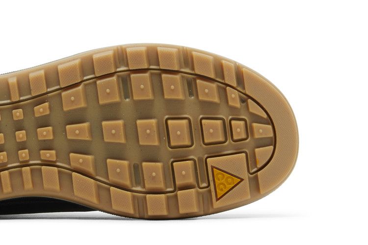 Woodside 2 'dark Gold Leaf'