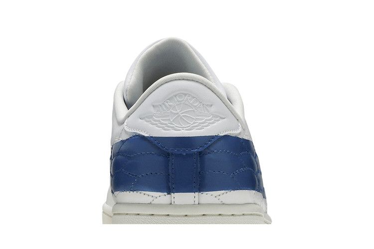 Air Jordan 1 Centre Court Military Blue