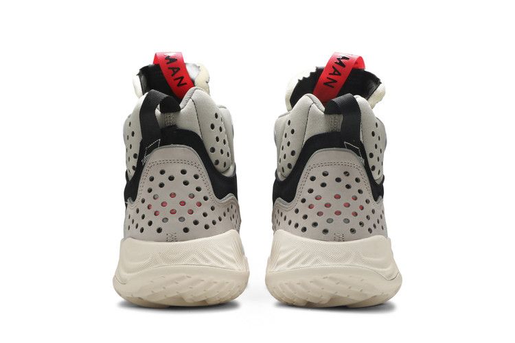 Air Jordan Delta Mid Hasta