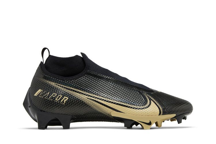 black and gold nike football cleats
