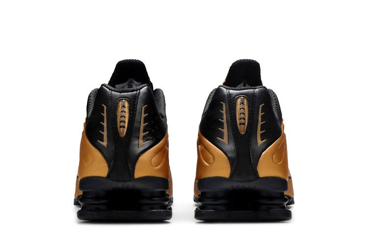 Shox R4 Metallic Gold