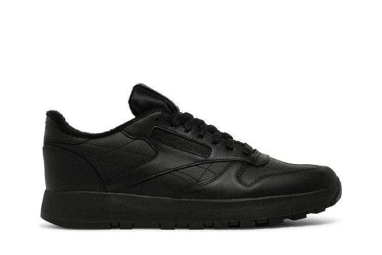 Size 6.0 Maison Margiela x Classic Leather Tabi 'Black'