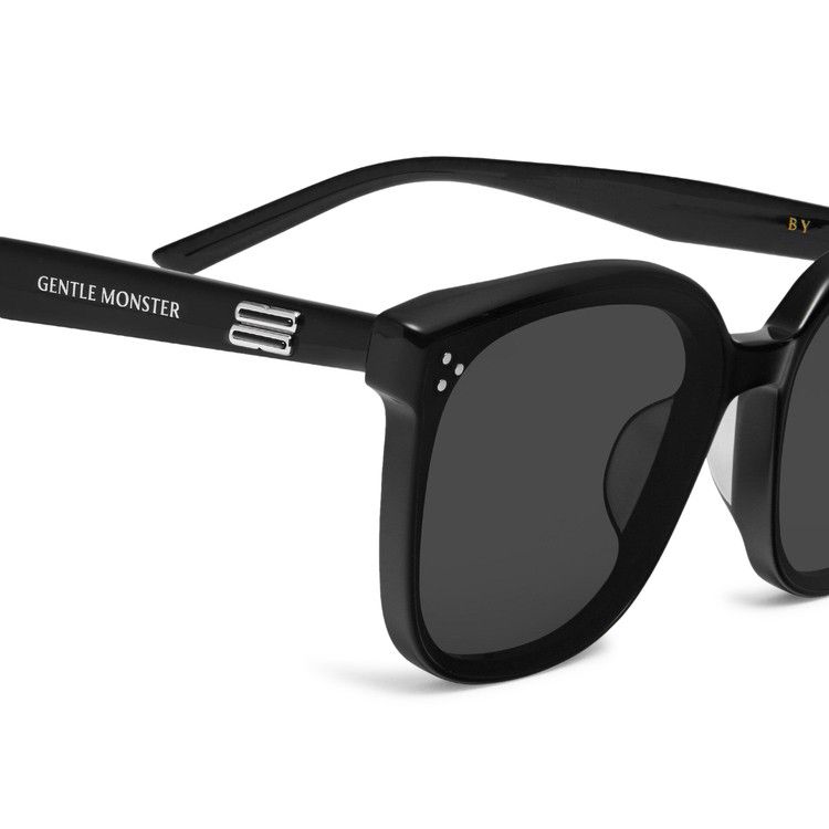 Gentle Monster By 01 Sunglasses 'Black'