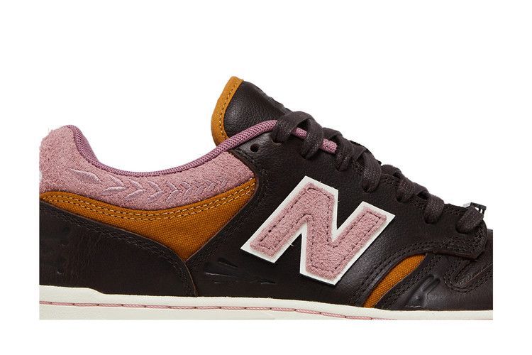 New Balance A03 BR ブーツ ブラック/ローズ 25cm Amazon | [ニューバランス] スニーカー A03(旧モデル) メンズ ブラック