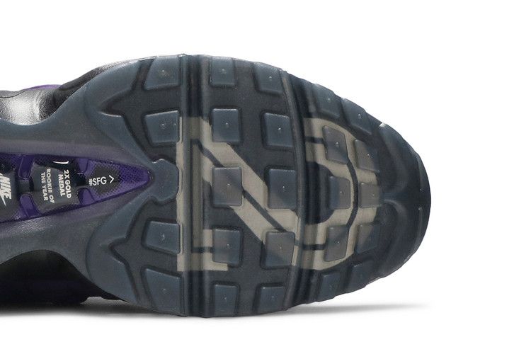 lebron james air max 95 purple and gold