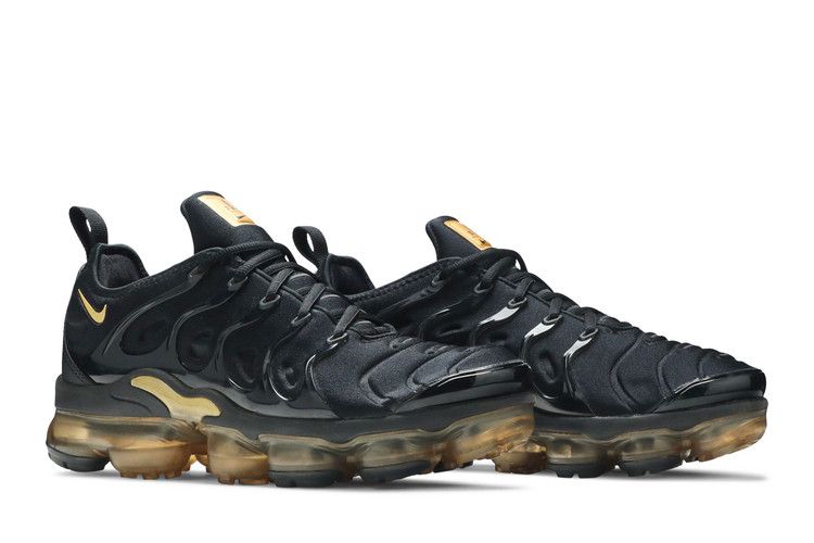 Air Vapormax Plus Black Gold