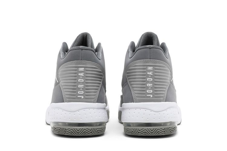 jordan max aura 2 gray