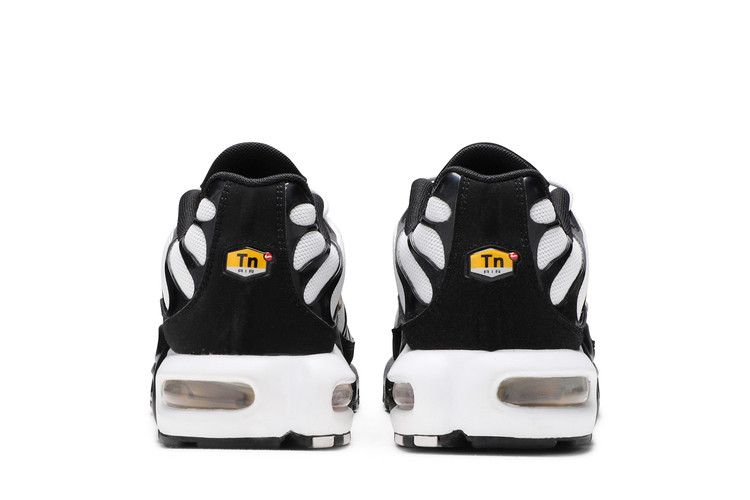 Air Max Plus White Metallic Gold