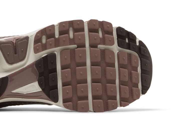 Nike Zoom Vomero 5 Dusted Clay — foto 6