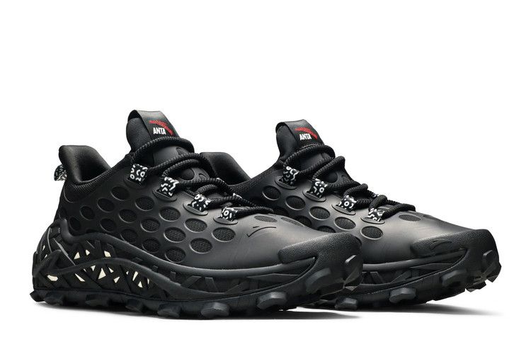 salehe bembury anta black