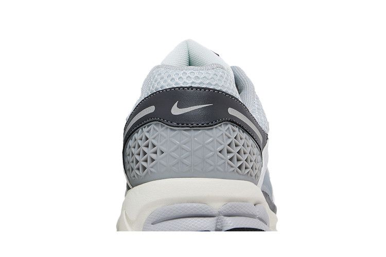 Buy Wmns Zoom Vomero 5 'Wolf Grey Cool Grey' - FD9919 001 | GOAT Buy Wmns Zoom Vomero 5 'Wolf Grey Cool Grey' - FD9919 001 | GOAT