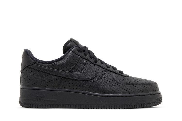 Nike Air Force 1 Low SP Triple Black Perforated — foto 2
