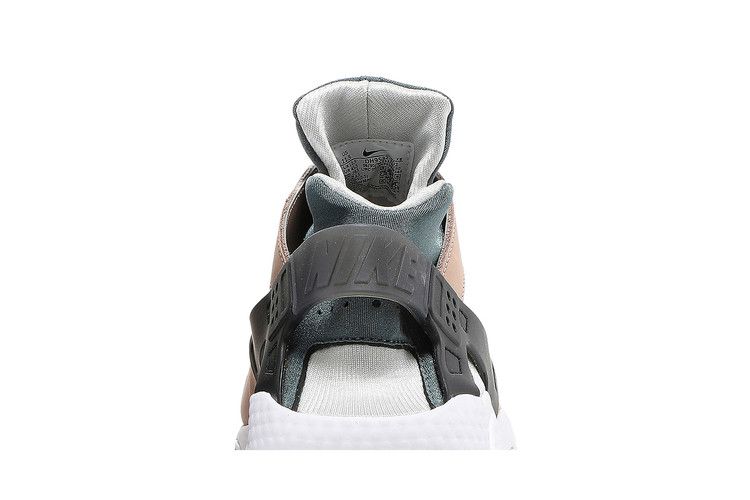 huarache escape 2021