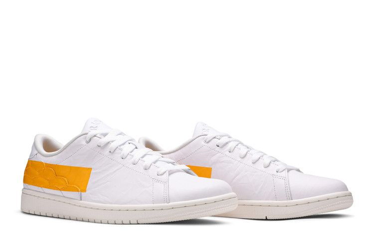 Air Jordan 1 Centre Court University Gold