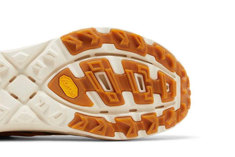 Hoka Mafate Three2 Golden Yellow Eggnog