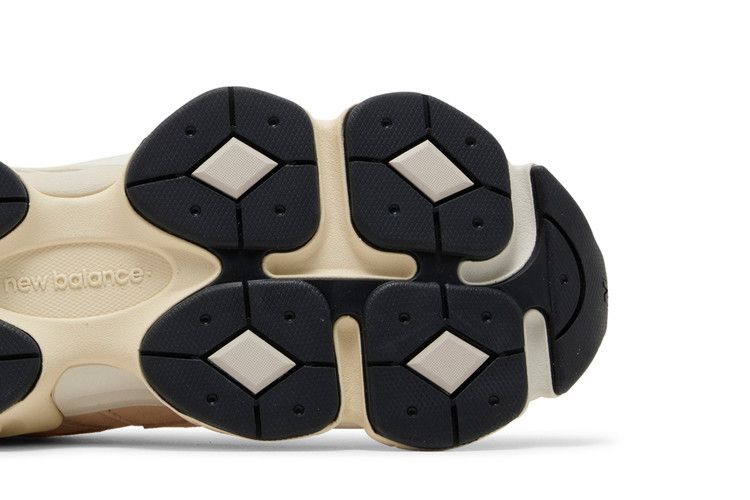 New Balance 9060 'vintage Rose Sea Salt'