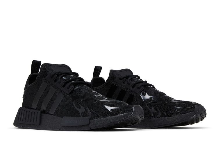 Star Wars X Nanzuka X Adidas Nmd_R1 Darth Vader