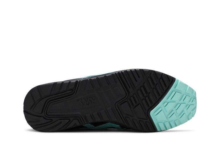 Ronnie Fieg x Diamond Supply Co. x ASICS Gel Saga Tiffany
