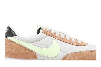 nike daybreak praline