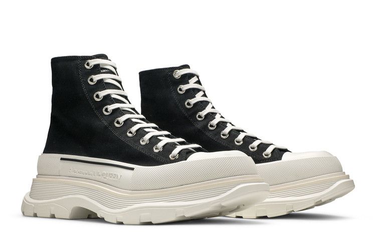 Alexander Mcqueen Tread Slick Boots 'black White'