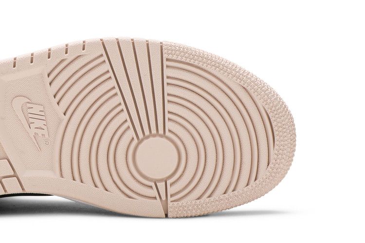 Wmns Air Jordan 1 Mid SE 'particle Beige'