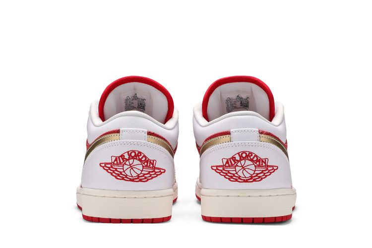 Air Jordan 1 Low SE Spades