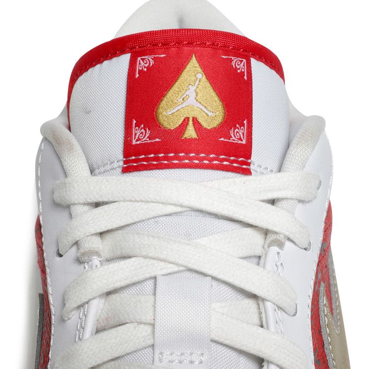 Air Jordan 1 Low SE Spades