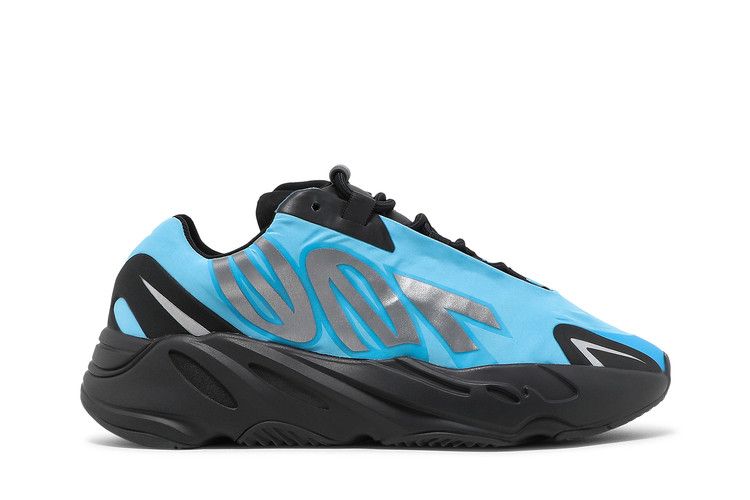 adidas Yeezy Boost 700 MNVN Bright Cyan — foto 2