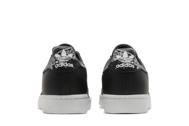 adidas gazelle silver green womens Adidas Superstar Adv - Black Suede /White