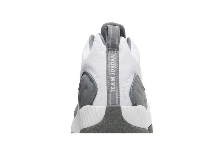 Air Jordan Jumpman Team 2 White Cool Grey
