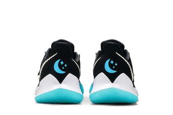 kyrie low moon