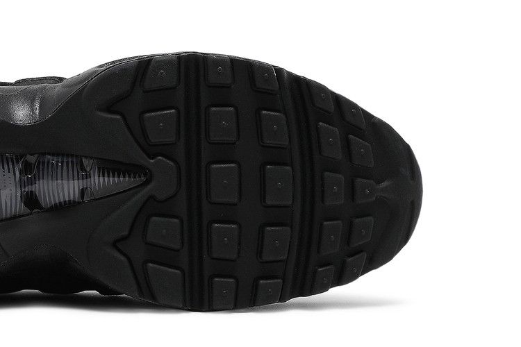 nike air max 95 og triple black