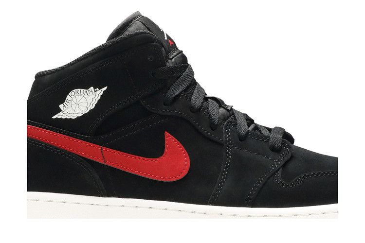 Jordan 1 black university red best sale