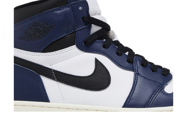 Buy Air Jordan 1 Retro High OG 'Midnight Navy' - DZ5485 401