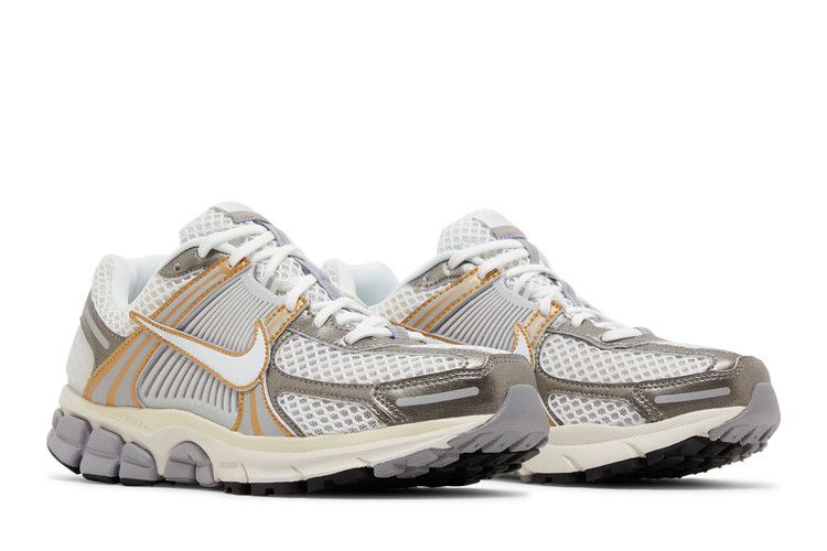 Air Zoom Vomero 5 Metallic Pewter Gold