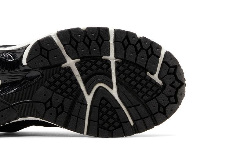 New Balance 2002R Black Gunmetal — foto 6
