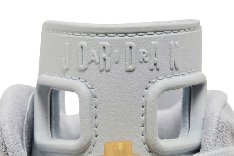 Wmns Air Jordan 6 RETRO Craft 'pearl'