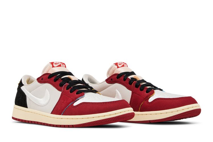 Trophy Room X Air Jordan 1 RETRO Low OG Sp Rookie Card - Home