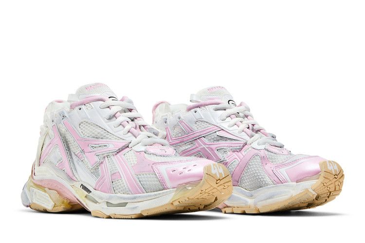 Balenciaga Runner Sneaker Pink