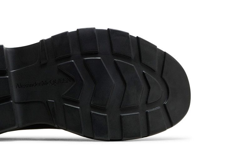 Alexander Mcqueen Tread Slick Lace-Up Graffiti Logo - Black White