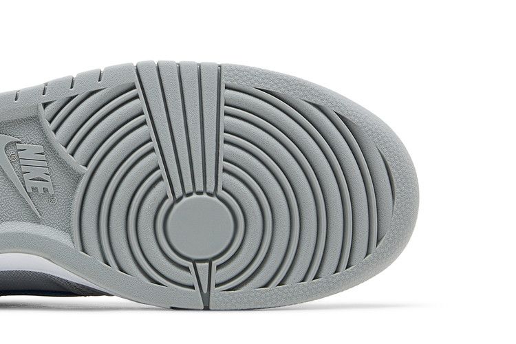 Nike Dunk Low Silver Surfer (2024) — foto 6